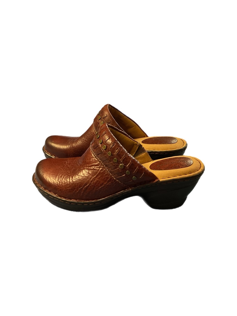 Comfortiva with Pillowtop Mules Sz 9 Brown Leather 2” Block Heel Studded Detail